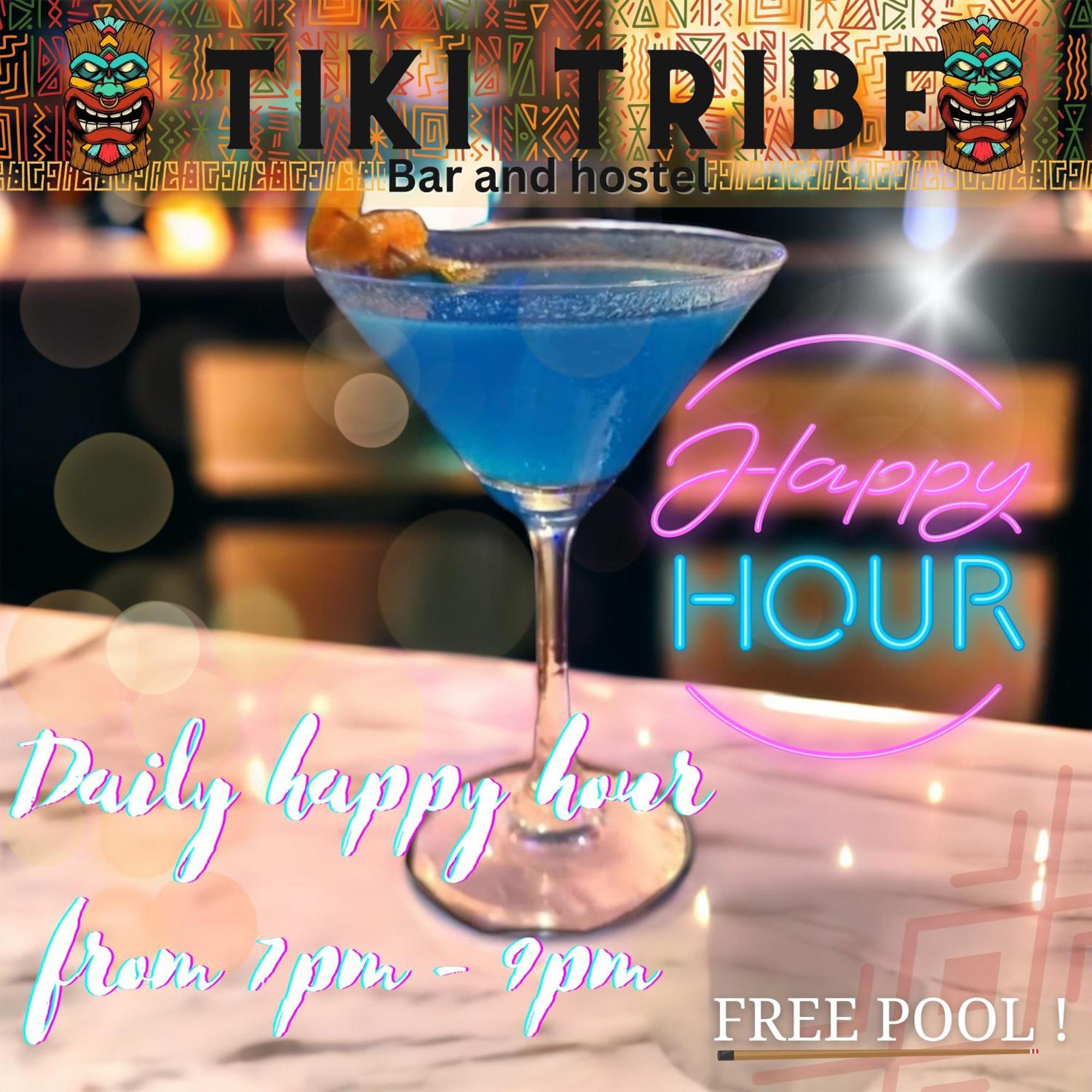 Tiki Tribe Bar & Hostel Тау Экстерьер фото